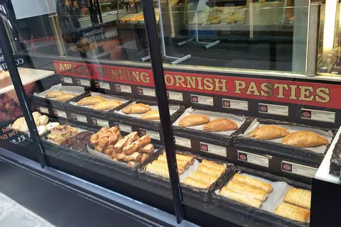 Dubai Bakery photo 3
